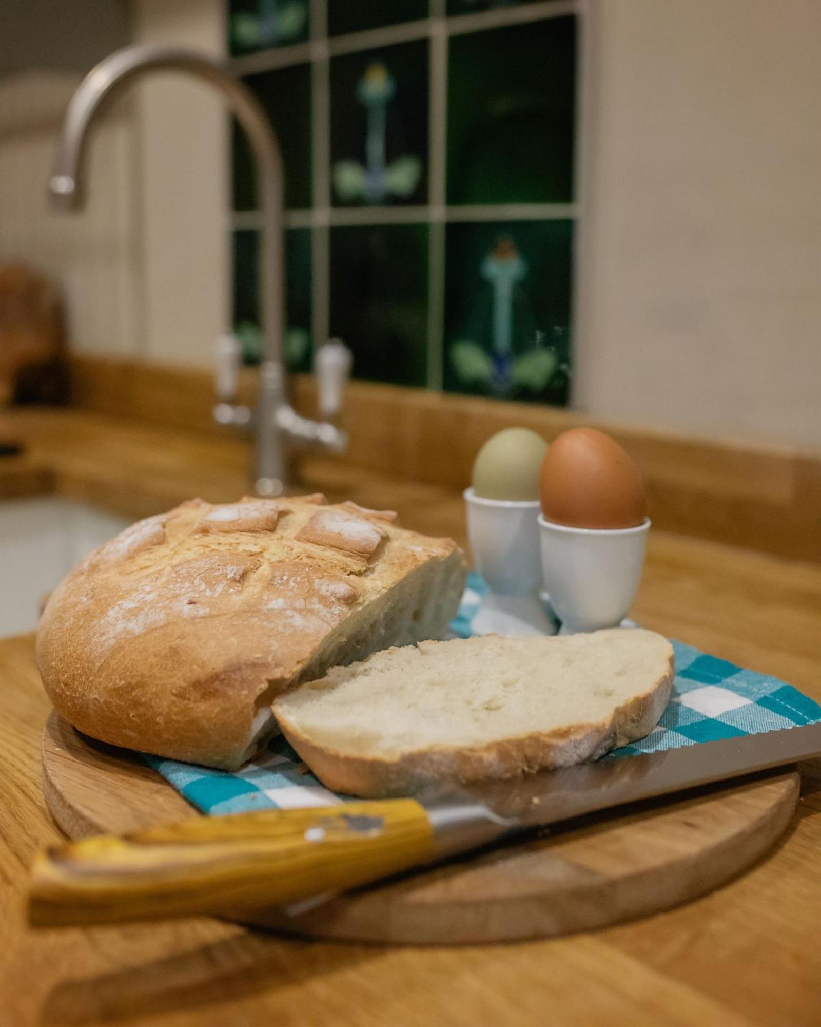 Charming Country Cottage With Outdoor Bath And Historic Setting, Brecon Beacons Retreat Llangadog Екстер'єр фото